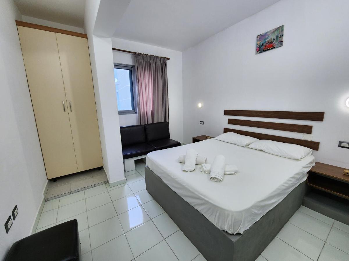 Blue Apartments Vlorë Extérieur photo