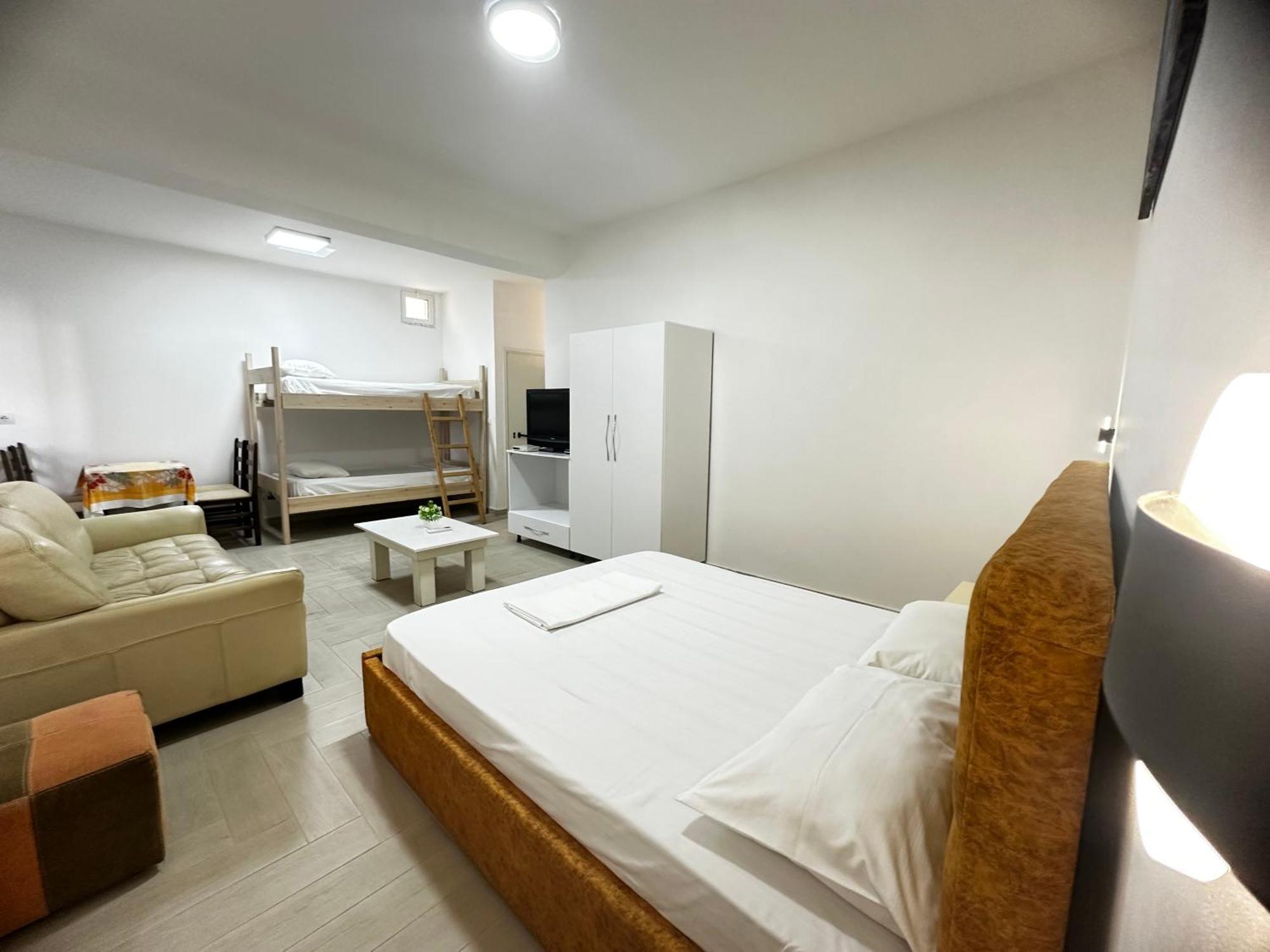 Blue Apartments Vlorë Extérieur photo